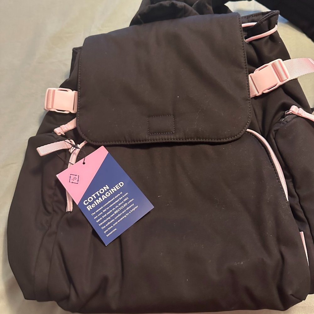 Vera Bradley Utility Backpack - NEW!